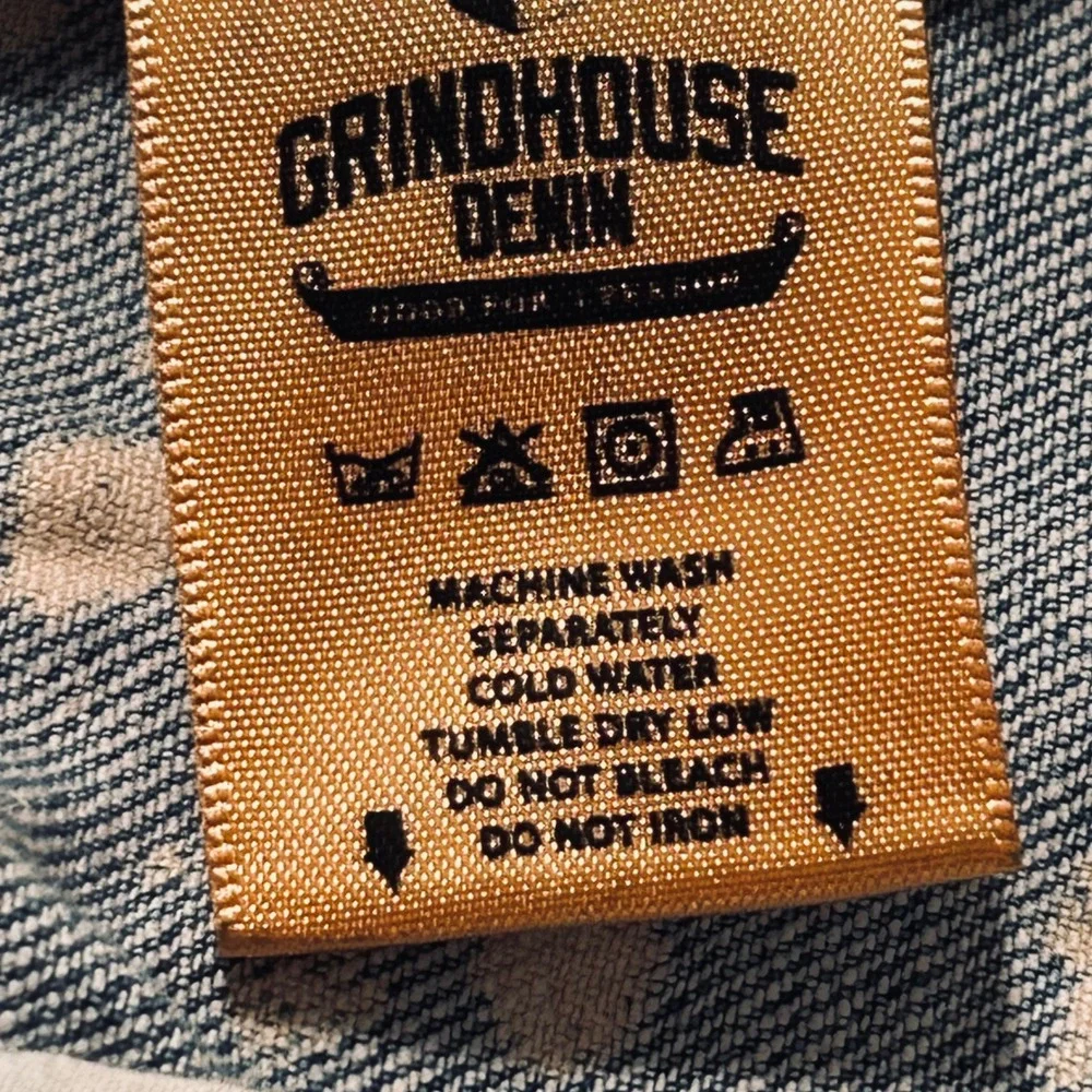 Grindhouse Denim Mens‎ Large Light Wash Distressed Ripped Jean Trucker Jacket